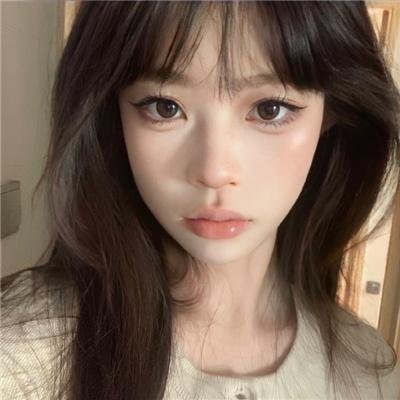 穿越农女带着空间去逃荒 在线观看封面