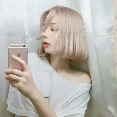 大叔喜欢可爱小玩意 在线观看封面